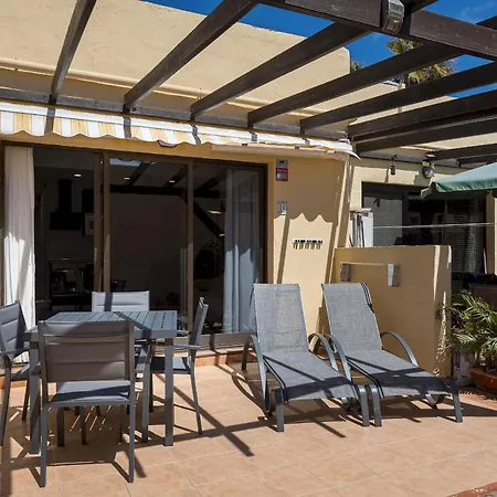 Διαμέρισμα Home2book In With Pool Terrace *