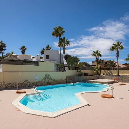 Διαμέρισμα Home2book In With Pool Terrace *